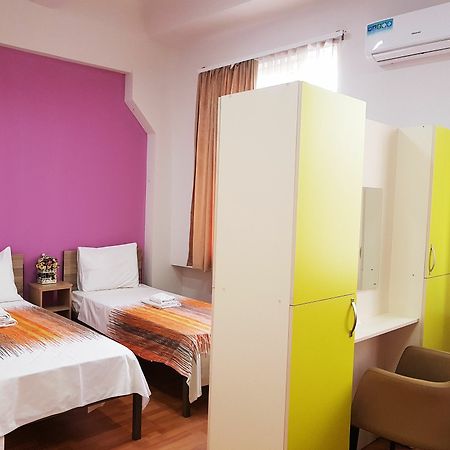 יירבאן Welcome Friends Hostel מראה חיצוני תמונה