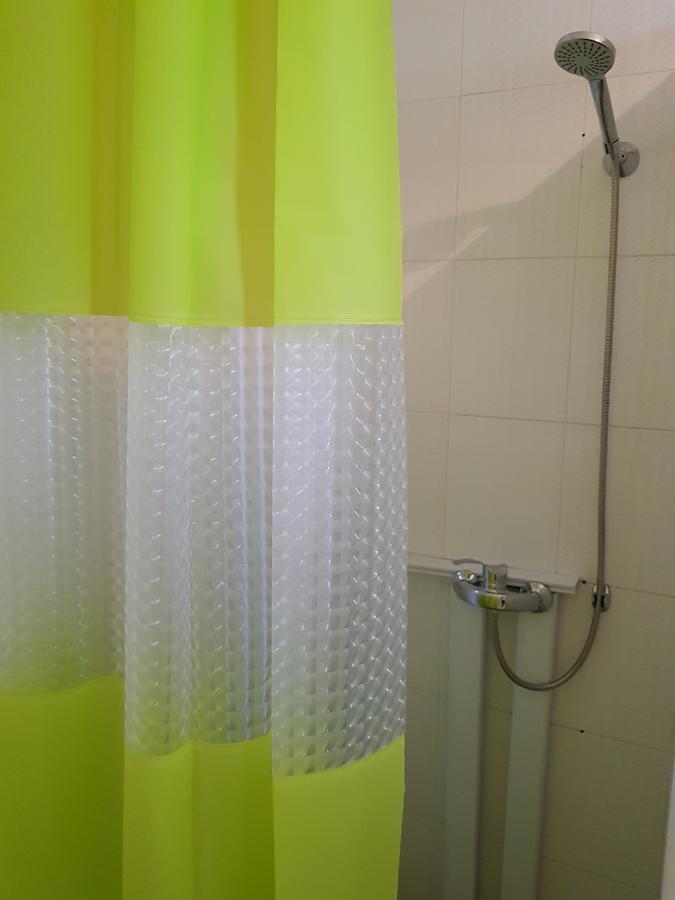 יירבאן Welcome Friends Hostel מראה חיצוני תמונה