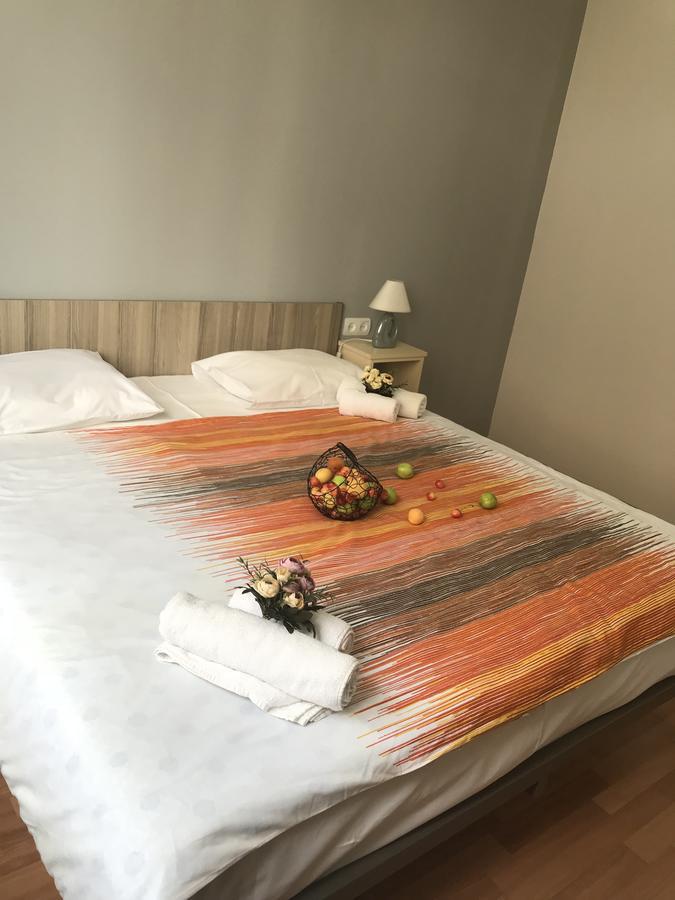 יירבאן Welcome Friends Hostel מראה חיצוני תמונה