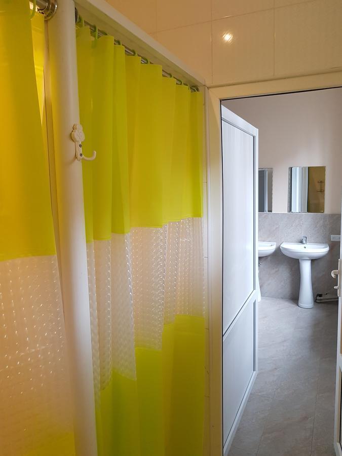 יירבאן Welcome Friends Hostel מראה חיצוני תמונה
